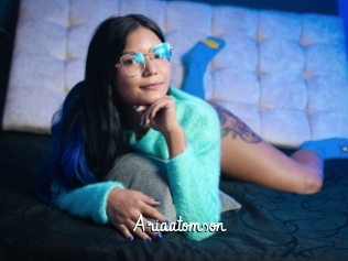 Ariaatomson