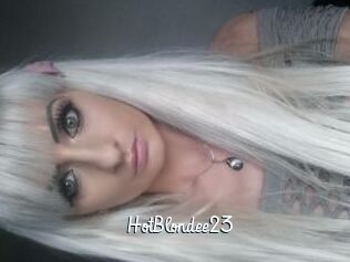 HotBlondee23