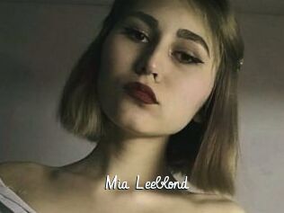 Mia_Leeblond