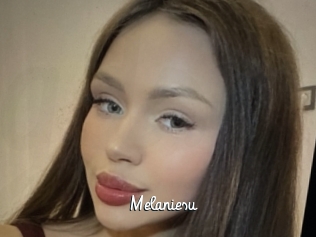 Melaniesu