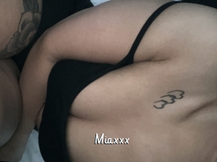 Miaxxx