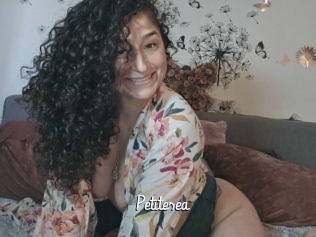 Petitesea