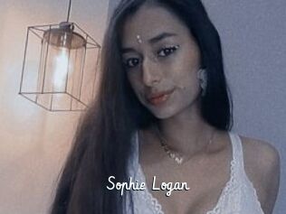 Sophie_Logan