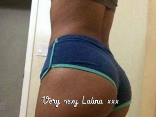 Very_sexy_Latina_xxx